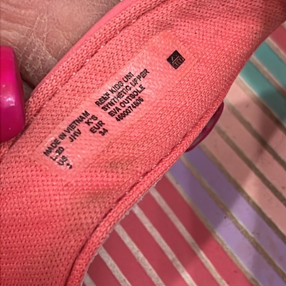 Reef Sandals Size girls 3 EUC - Picture 4 of 8